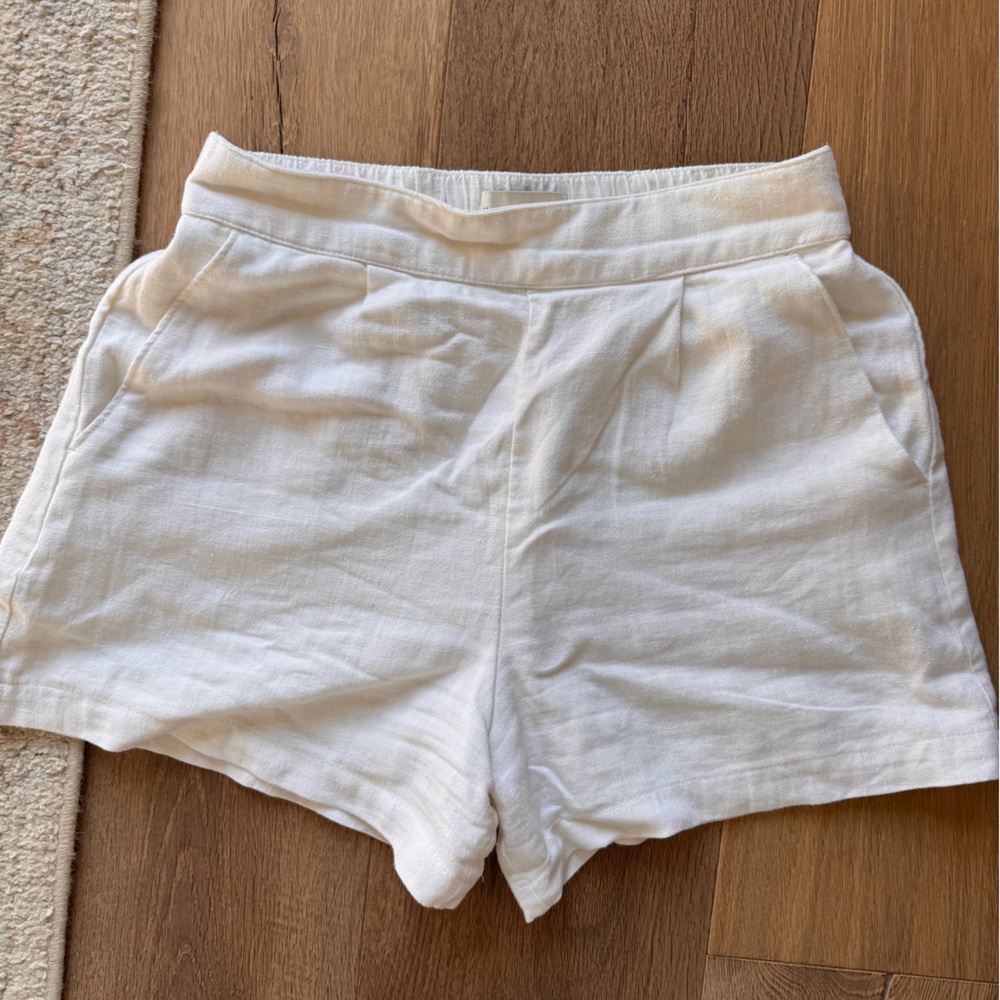 Abercrombie & Fitch White Linen Shorts